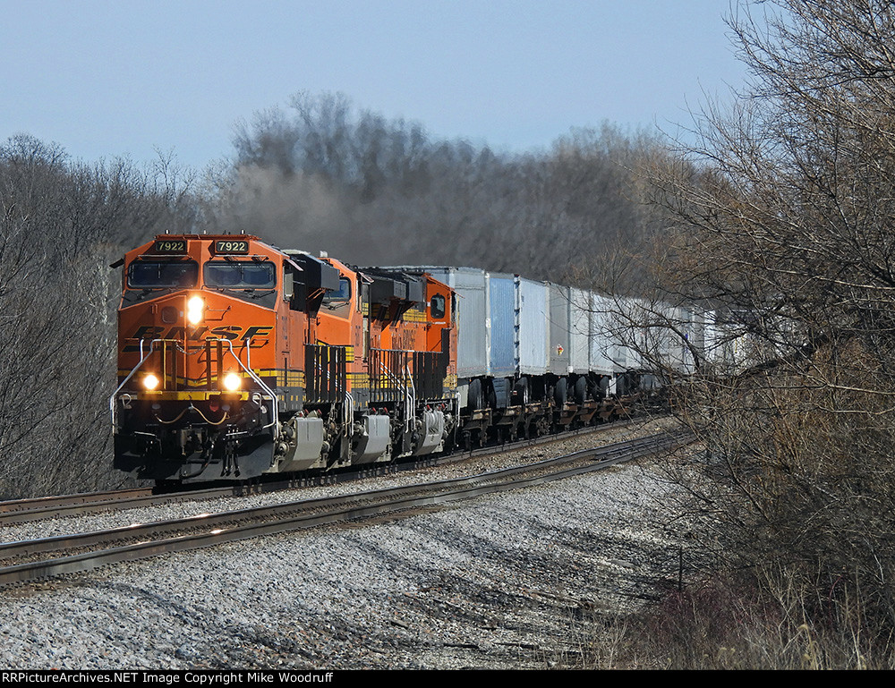 BNSF 7922